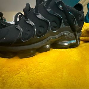 Used like new vapor max